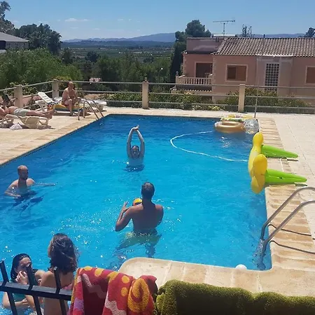 Calicanto House & Pool Holiday home *
