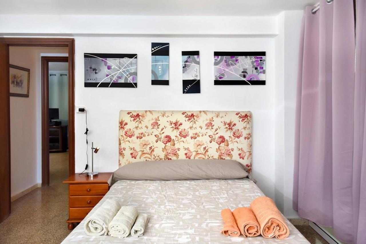 Holiday Home Calicanto House & Pool Torrent (Valencia), Spain.